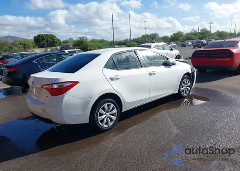 2016 Toyota Corolla Le z USA, uszkodzony, nr VIN 5YFBURHE8GP532792